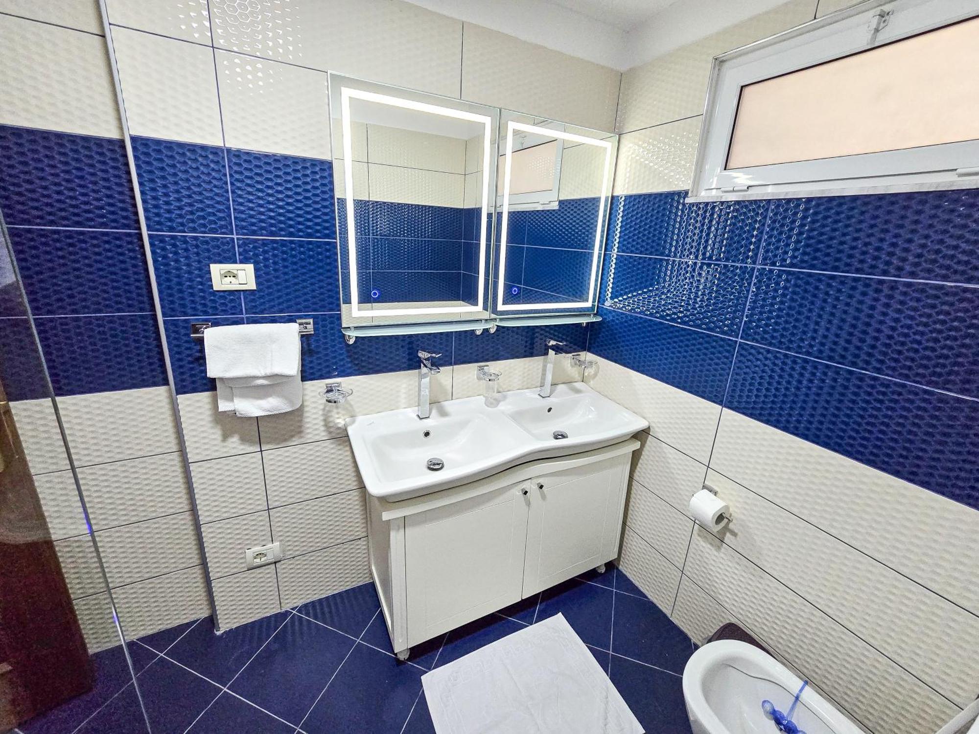 Lake Park 2Br Apartment Tirana Exterior foto